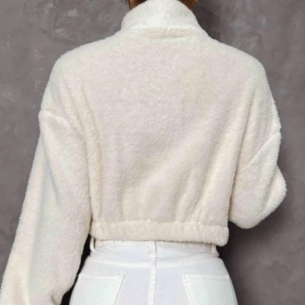 White Half-Zip Teddy Jacket in L - Picture 2 of 4